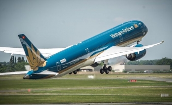 ក្រុមហ៊ុនអាកាសចរណ៍ Vietnam Airlines  ដឹកអ្នកដំណើរត្រឡប់ទៅប្រទេសវៀតណាមវិញ ពីហុងកុង(ចិន)