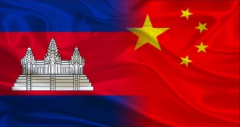 តើ​កិច្ចព្រមព្រៀង​ពាណិជ្ជកម្ម​សេរី កម្ពុជា​-​ចិន នឹង​អាច​សម្រាល​បន្ទុក ក្រោយ​ពី EBA ត្រូវ​បាន​ដក​ផ្នែក​ខ្លះ ដែរ​ឬទេ?