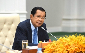 សម្តេចតេជោ ហ៊ុន សែន ប្រកាសថា រាជរដ្ឋាភិបាលកម្ពុជានឹងជួយក្រុមហ៊ុន និងកម្មករបើមានការរព្យួការងារនិងបិទរោងចក្រ