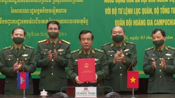 កិច្ចសហប្រតិបត្តិការក្នុងការកសាងព្រំដែនគោកវៀតណាម - កម្ពុជា