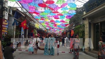 ទីក្រុងហាណូយអភិវឌ្ឍផលិតផលភូមិសិប្បកម្មប្រពៃណីដើម្បីបំរើភ្ញៀវទេសចរ