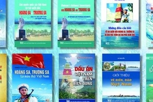 វៀតណាមចេញផ្សាយសៀវភៅចំនួន ២០ ក្បាល ស្តីពីអធិបតេយ្យភាពលើសមុទ្រនិងកោះរបស់វៀតណាម