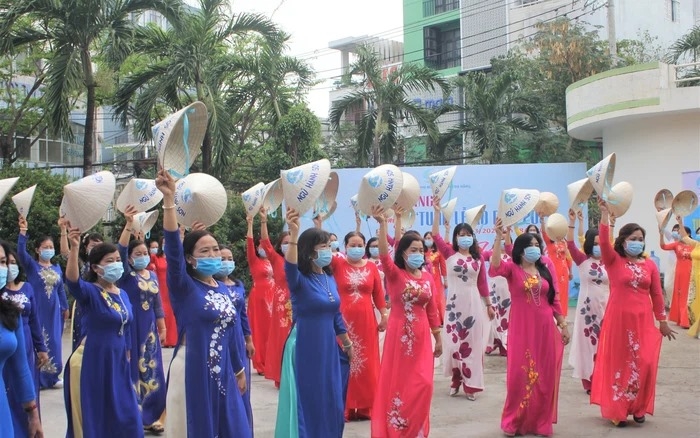 ទីក្រុង Da Nang បំផុសព្រឹត្តិការណ៍“ សប្តាហ៍អាវផាយ” នៅឆ្នាំ ២០២១