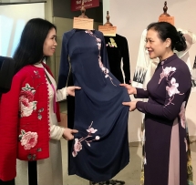 លោកស្រីប្រធាន VUFO  Nguyen Phuong Nga ៖ អាវផាយរបស់វៀតណាមសក្តិសមជាបេតិកភណ្ឌវប្បធម៌អរូបីនៃមនុស្សជាតិ
