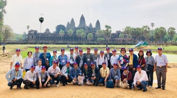 ទៅទស្សនាទីកន្លែងប្រវត្តិសាស្រ្តជាក់ស្តែង ដើម្បីសរសេរបទចំរៀងពីចំណងមិត្តភាពវៀតណាម-កម្ពុជា