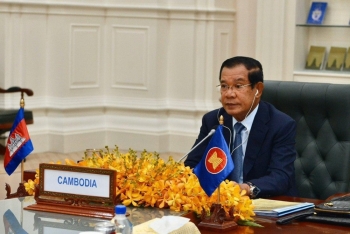 មេដឹកនាំកំពូលនៃព្រះរាជាណាចក្រកម្ពុជា ចែលរំលែកនូវទស្សនៈ៦ចំណុច ដែលអាស៊ានត្រូវតែរួមដៃគ្នា និងប្រែក្លាយការប្រយុទ្ធនឹងជំងឺកូវីដ-១៩ ទៅជាសមរភូមិរួម