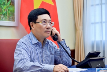 ឧបនាយករដ្ឋមន្រ្តីលោក Pham Binh Minh បានអញ្ជើញធ្វើកិច្ចសន្ទនាតាមទូរស័ព្ទជាមួយរដ្ឋមន្ត្រីការបរទេសរុស្ស៊ីលោក Sergei Lavrov