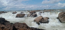​ទឹកធ្លាក់​ព្រះ​និម្មិត​នៅតែ​ទាក់ទាញ​ភ្ញៀវទេសចរ​ក្នុង​ដំណើរ​កម្សាន្ត​មកកាន់​ប៉ែក​ឦសាន​ប្រទេស​