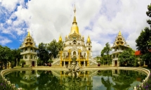 វត្ត Tran Quoc និងវត្ត Buu Long របស់វៀតណាមស្ថិតក្នុងចំណោមស្ថាបត្យកម្មព្រះពុទ្ធសាសនាដែលស្អាតជាងគេបំផុតនៅលើពិភពលោក