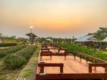 សួន​ស្នេហ៍​ជនបទ ទី​លំហែ​ចុង​សប្តាហ៍​ដ៏​ពេញនិយម​នៅ​បន្ទាយមានជ័យ​