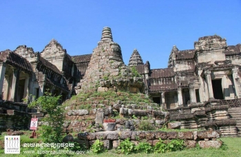 ទម្លាយប្រវត្តិដ៏រំជួលចិត្តនៃចេតិយមួយ ក្នុងបរិវេណប្រាសាទអង្គរ កម្រមានអ្នកដឹងណាស់
