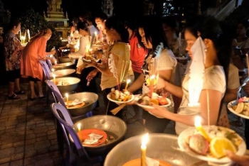 តើការបោះបាយបិណ្ឌក្នុងពិធីបុណ្យភ្ជុំបិណ្ឌនេះ មានអត្ថន័យដូចម្តេច?