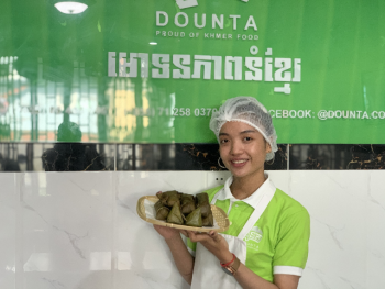 សេង សៅលី សម្រេចក្តីស្រមៃបង្កើតសិប្បកម្មធ្វើនំខ្មែរ ក្នុងការជួយលើកតម្កើងប្រពៃណីជាតិ