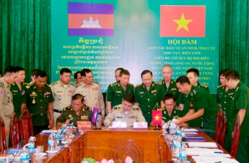 វៀតណាមនិងកម្ពុជាពិភាក្សាគ្នាអំពីកិច្ចសហប្រតិបត្តិការស្តីពីការការពារសន្តិសុខនិងសណ្តាប់ធ្នាប់នៅតាមតំបន់ព្រំដែន