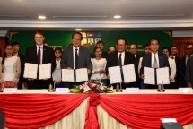 កម្ពុជា - GMAC - ILO រួមគ្នាបន្តគម្រោងរោងចក្រ កាន់តែប្រសើរ រយៈពេល៣ឆ្នាំទៀត