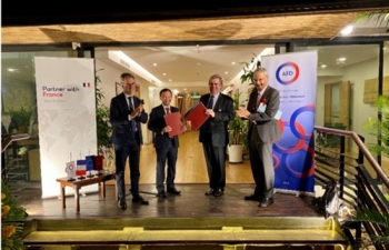 EU ជួយវៀតណាមក្នុងការបង្កើនភាពធន់ទ្រាំនិងការស្ដារឡើងវិញនៃបុរីតូចៗ
