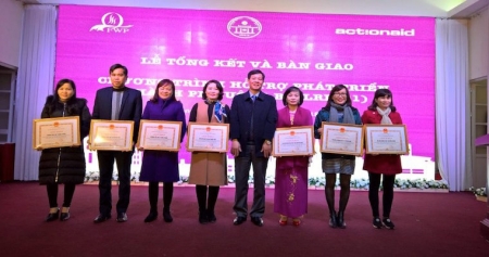 «ActionAid Vietnam» рассматривает 22-летний проект снижения уровня городской бедности в городе Уонгби (Куангнинь)