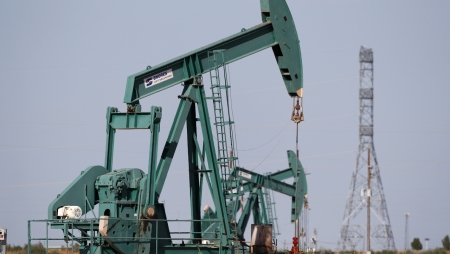 Россия в феврале-марте увеличит добычу нефти на 130 тыс. баррелей в сутки