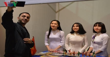 Вьетнам принял участие в Международном культурном фестивале Сакия в Каире