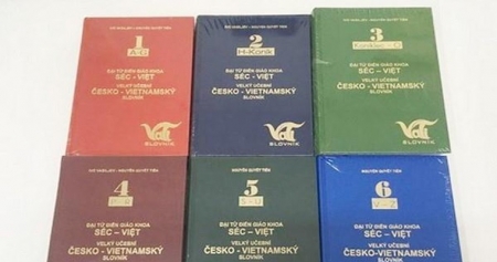 Сборник чешско-вьетнамских академических словарей  был награжден премией «Словарь 2020 года»