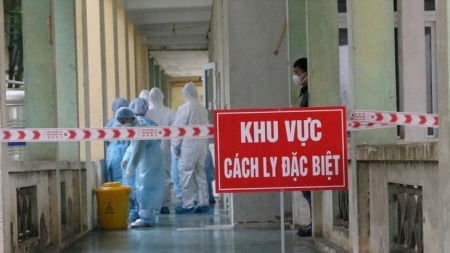 Число вакцинированных от COVID-19 во Вьетнаме превысило 10 тысяч