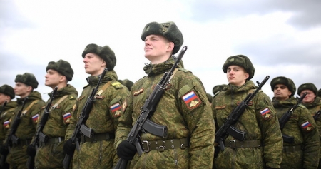 В России на парад Победы 9 мая выйдут более 130 тысяч человек