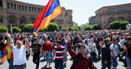 Германия готова поддержать реформы в Армении