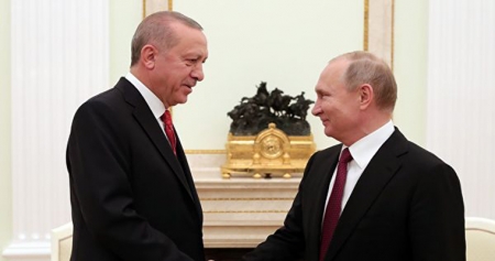 Путин: Россия поддерживает налаживание диалога сирийских властей с курдами