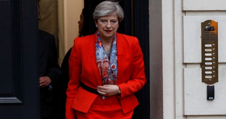 Консервативная партия Великобритании теряет парламентское большинство
