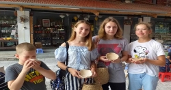 Молодые российские художники провели весёлые летние дни во Вьетнаме