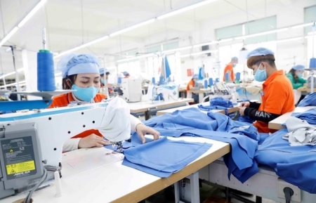 Ханой планирует к 2030 году увеличить долю обученных рабочих до 80%