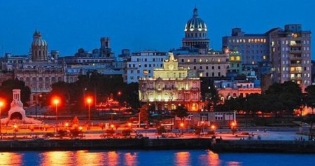 Парламент Кубы одобрил проект новой конституции