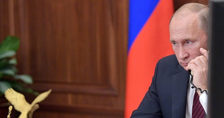Путин и Макрон провели обстоятельный разговор по телефону о Сирии и Украине