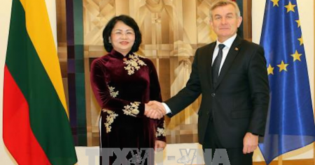Вьетнам и Литва обязуются укреплять отношения