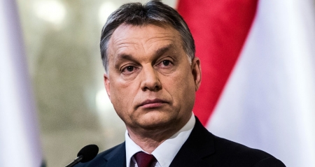 Орбан: Венгрии придется применить силу, чтобы отбиться от новой волны беженцев