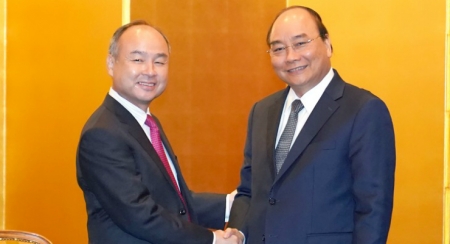 Премьер-министр Вьетнама принял генерального директора корпорации Softbank