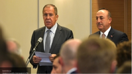 Турция полностью поддерживает позицию РФ по выводу курдских боевиков с севера Сирии