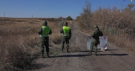 Украинские военные и восточные ополченцы завершили разведение сил в Петровском