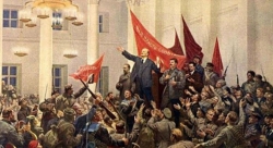 Великая Октябрьская революция подтверждает приверженность национальной независимости и пути к социализму
