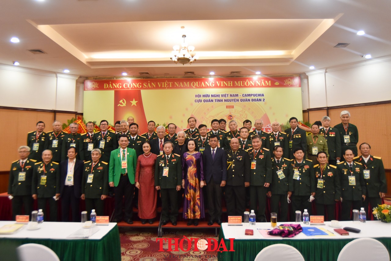 Tình hữu nghị Việt Nam - Campuchia là tài sản chung quý báu của hai dân tộc Tình hữu nghị Việt Nam - Campuchia là tài sản chung quý báu của hai dân tộc