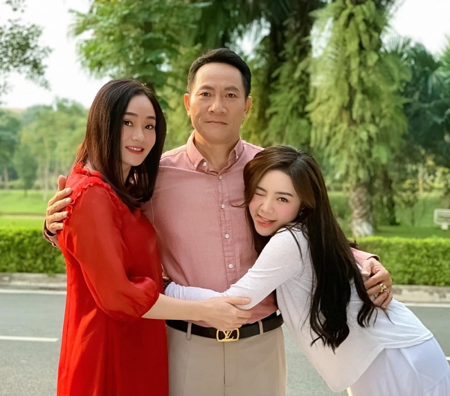 Nữ diễn viên xinh đẹp Quỳnh Kool trong phim 'Đừng bắt em phải quên' Quỳnh Kool 'Đừng bắt em phải quên': Gây bão từ đời tới... phim