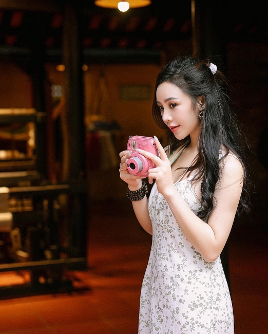 Nữ diễn viên xinh đẹp Quỳnh Kool trong phim 'Đừng bắt em phải quên' Quỳnh Kool 'Đừng bắt em phải quên': Gây bão từ đời tới... phim