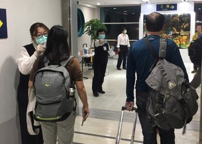 Hơn 40 người mắc viêm phổi ở Trung Quốc, nguy cơ bùng phát dịch SARS hon 40 nguoi mac viem phoi o trung quoc nguy co bung phat dich sars