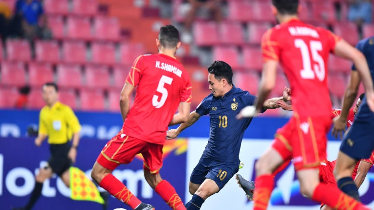 HLV Nishino: U23 Thái Lan không sợ đối thủ nào, thách thức mọi đội bóng hlv nishino u23 thai lan khong so doi thu nao thach thuc moi doi bong
