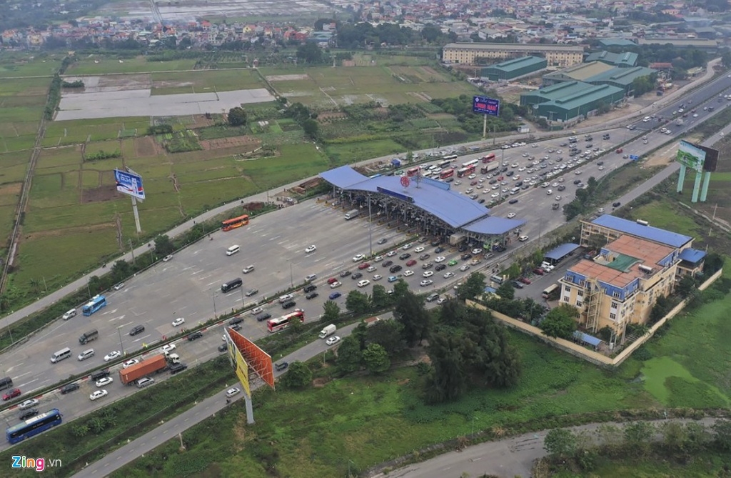 Hà Nội tắc cứng mọi ngả đường vì người dân về quê ăn Tết ha noi tac cung moi nga duong vi nguoi dan ve que an tet