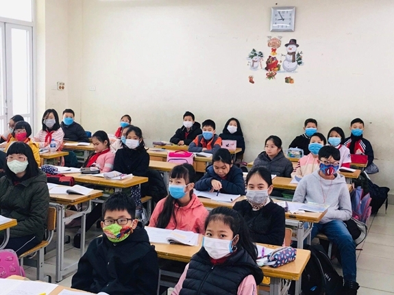 Phòng virus corona, Hà Nội phát khẩu trang miễn phí cho học sinh phong virus corona ha noi phat khau trang mien phi cho hoc sinh