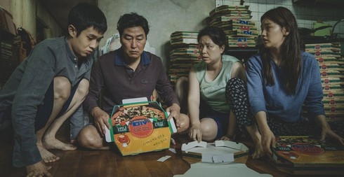 Vừa ẵm “mưa” giải thưởng Oscar, “Ký sinh trùng” bị dọa kiện vì đạo kịch bản vua am mua giai thuong oscar ky sinh trung bi doa kien vi dao kich ban