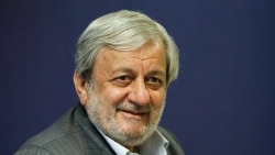 chua kip nham chuc nu nghi si iran dau tien tu vong vi covid 19