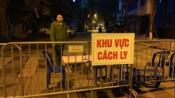 195 nguoi bi cach ly tai pho truc bach se duoc cap phat nhu yeu pham day du