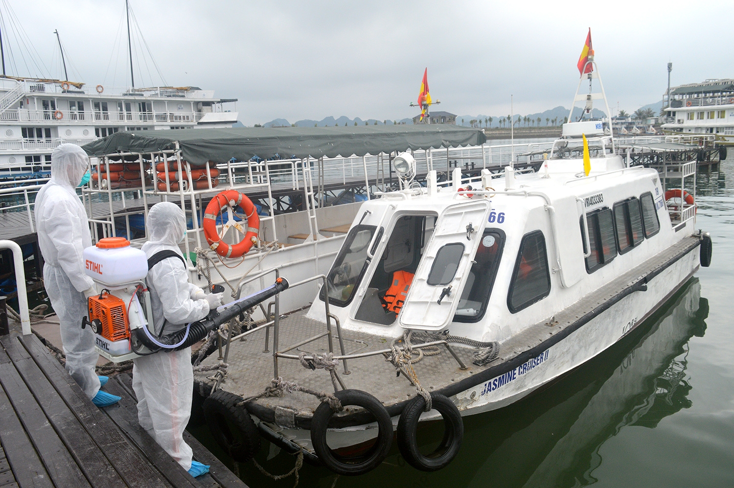 Quảng Ninh: TP Hạ Long phong tỏa 5 khu vực có nguy cơ lây nhiễm COVID-19 tp ha long phong toa 5 khu vuc nguy co cao lay nhiem covid 19